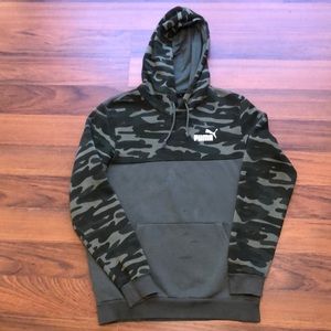 Large-Puma Boys Camouflage Hoodie